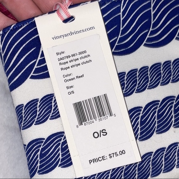 🆕 NWT Vineyard Vines Rope Style Clutch in Ocean Reef Blue and Hot Pink Interior - Picture 7 of 7